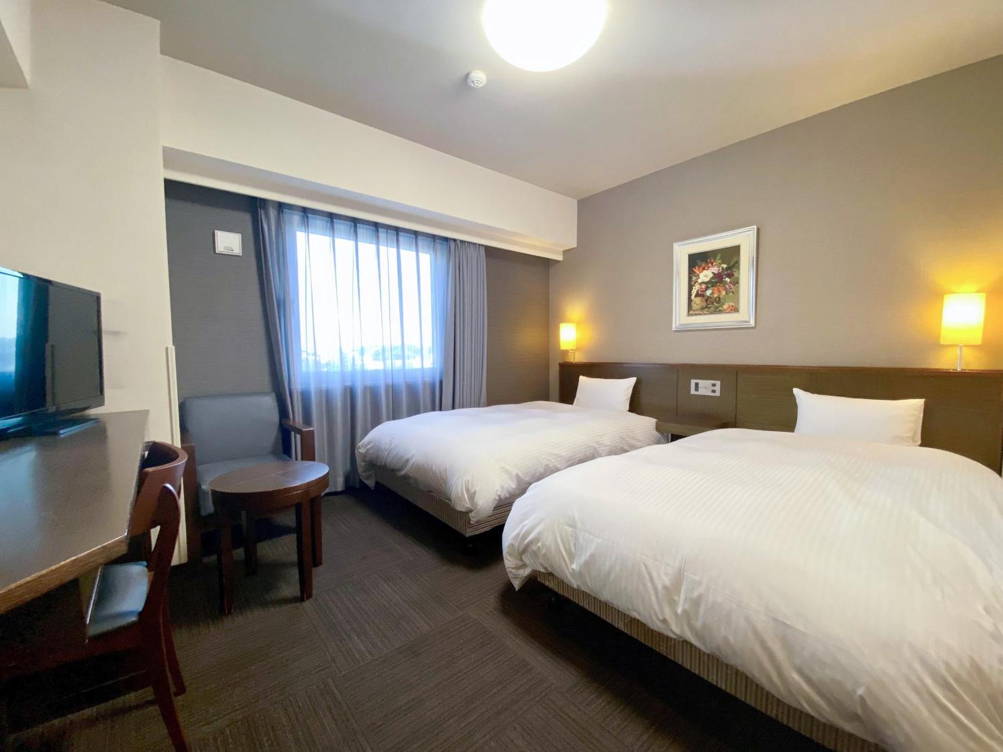 Hotel Route-Inn Ashikaga Ekimae Zewnętrze zdjęcie