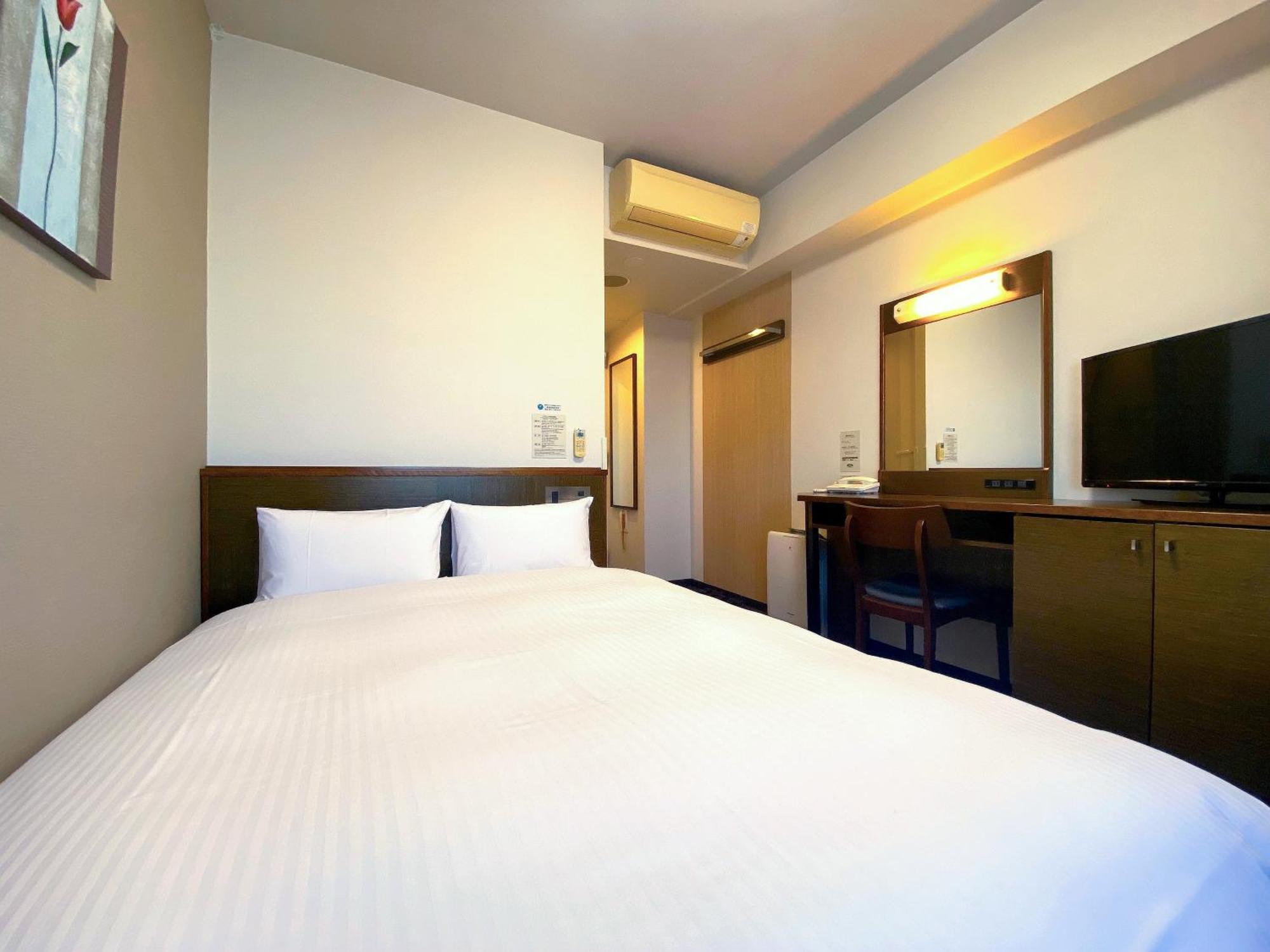 Hotel Route-Inn Ashikaga Ekimae Zewnętrze zdjęcie
