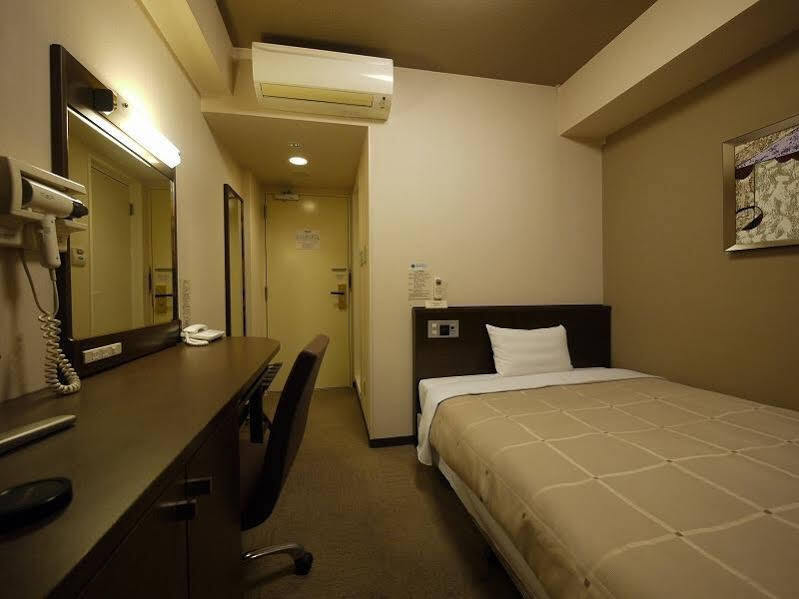 Hotel Route-Inn Ashikaga Ekimae Zewnętrze zdjęcie